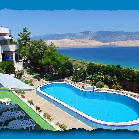 Family Apartments K&M Pag Town Dış mekan fotoğraf