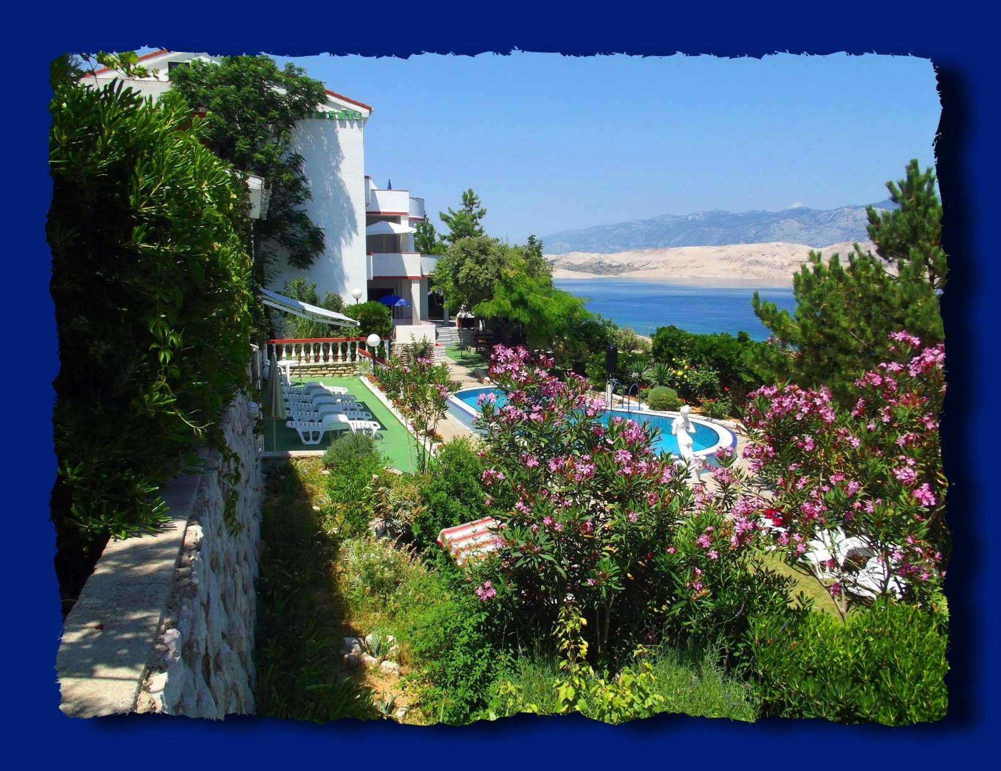 Family Apartments K&M Pag Town Dış mekan fotoğraf